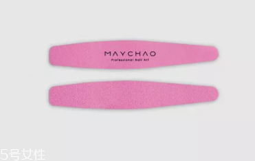 指甲油膠水怎么樣洗掉？在家卸甲油膠的4個(gè)步驟