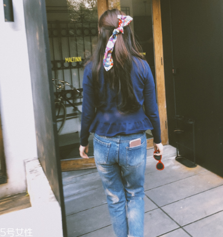 牛仔褲28碼臀圍是多少？臀圍計算方法