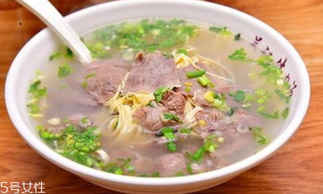 牛肉湯為什么發(fā)黑 三大原因 牛肉湯為什么發(fā)黑 三大原因