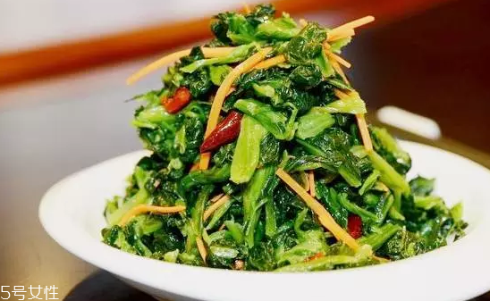 油菜怎么炒不苦？焯水能去掉苦味