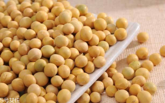 黃豆泡醋黃豆要煮熟嗎？生熟都可以泡