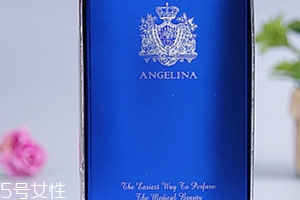 傳明酸和煙酰胺哪個(gè)好？可以一起用嗎