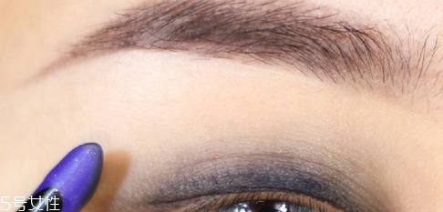 不同臉型的修飾方法 根據(jù)臉型選擇合適的妝容 不同臉型的修飾方法 根據(jù)臉型選擇合適的妝容