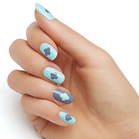 夏季美甲圖片2018款式 韓國范顯手白的美甲顏色圖片 夏季美甲圖片2018款式 韓國范顯手白的美甲顏色圖片