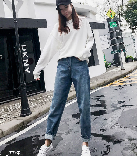 牛仔褲剪短后怎么磨邊？教你最自然的磨邊方法