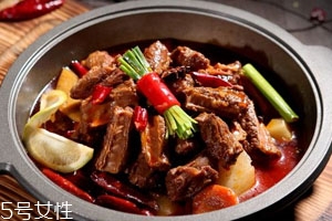 牛腩是牛的哪個(gè)部位 牛腩是牛的哪個(gè)部位