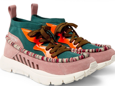 valentino華倫天奴襪子鞋多少錢_在哪買？