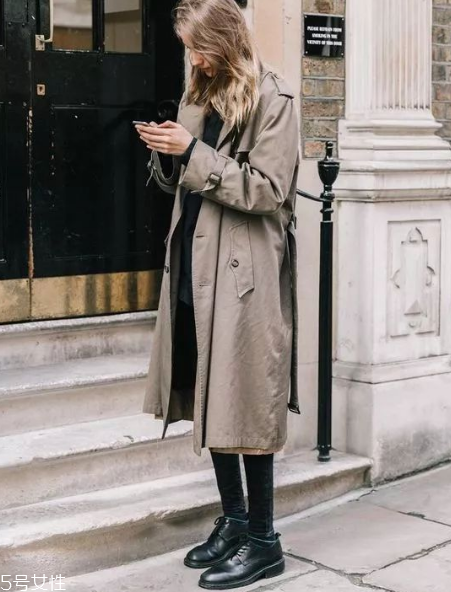 春天穿什么款式平底鞋好看？街拍達(dá)人都在穿這三雙