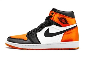 air jordan 1 satin黑扣碎配色綢緞版多少錢？