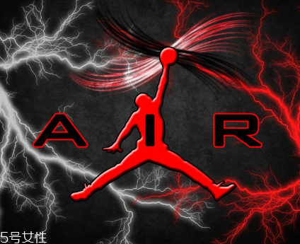 air jordan 1 satin黑扣碎配色綢緞版多少錢？