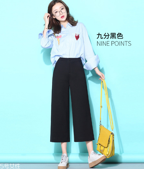 2022年流行什么樣的闊腿褲？點亮?xí)r尚格調(diào)
