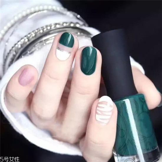 2022最流行的美甲什么顏色 2022簡約大氣的美甲圖片 2022最流行的美甲什么顏色 2022簡約大氣的美甲圖片