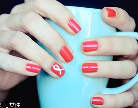 夏季美甲圖片2018款式 韓國范顯手白的美甲顏色圖片 夏季美甲圖片2018款式 韓國范顯手白的美甲顏色圖片