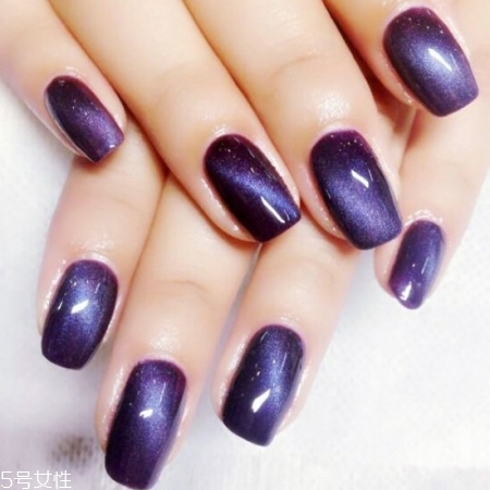 貓眼美甲一般多少錢(qián) 貓眼美甲的原理 貓眼美甲一般多少錢(qián) 貓眼美甲的原理