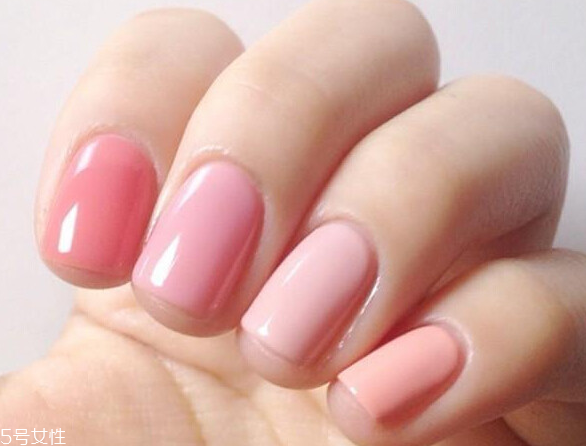 少女心美甲圖片韓式2018 純色美甲跳色款式搭配圖 少女心美甲圖片韓式2018 純色美甲跳色款式搭配圖