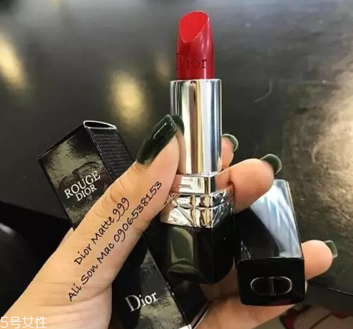 口紅融化了可以放冰箱嗎？冰凍3小時即可恢復