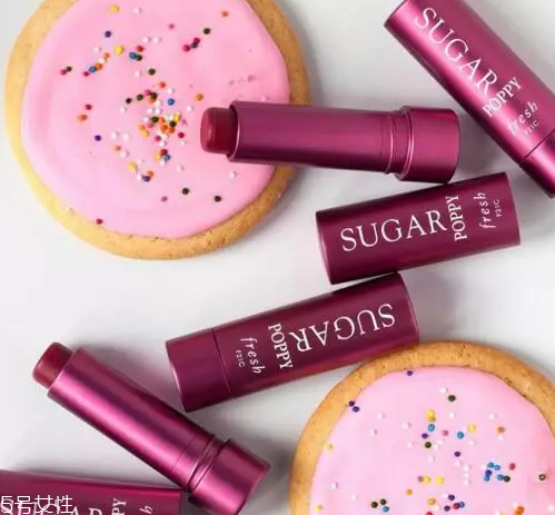 口紅融化了可以放冰箱嗎？冰凍3小時即可恢復