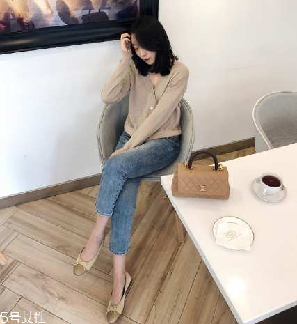 牛仔褲最大碼是多大？牛仔褲的尺碼范圍