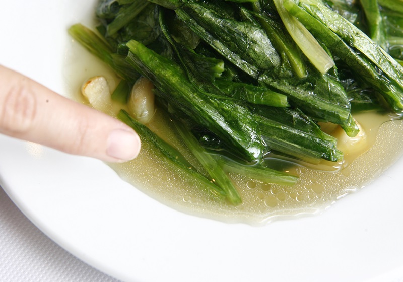 青菜怎么炒不會黃好吃又好看 青菜怎么炒不會黃好吃又好看