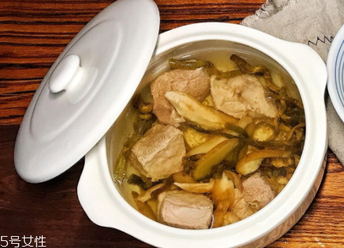 石斛能和西洋參一起吃嗎 石斛能和西洋參一起吃嗎