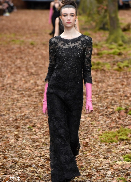 chanel香奈兒2018秋冬系列好看嗎_有哪些款式？