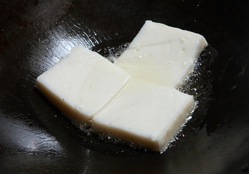 蘿卜糕怎么煎才不粘 煎蘿卜糕技巧 蘿卜糕怎么煎才不粘 煎蘿卜糕技巧