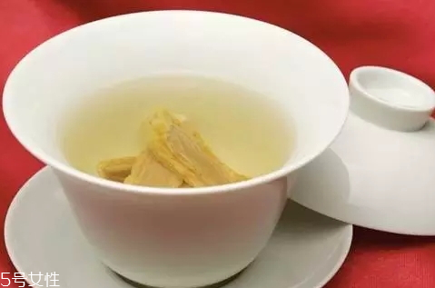 黃芪什么時間喝好 早餐后當茶飲用 黃芪什么時間喝好 早餐后當茶飲用