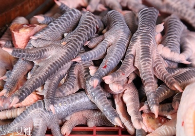 雞肉怎么挑選 雞肉的選購(gòu)技巧 雞肉怎么挑選 雞肉的選購(gòu)技巧