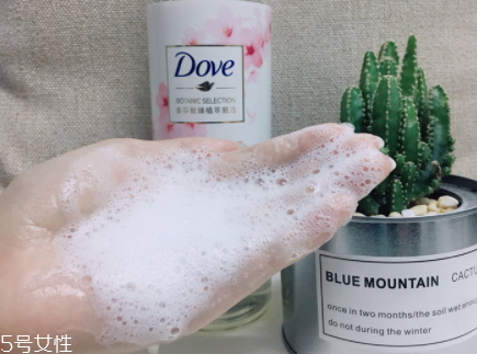 多芬洗發(fā)水有硅油嗎？無硅洗發(fā)更健康