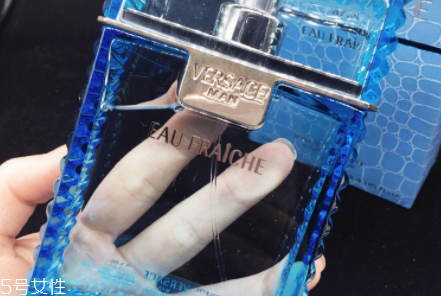 范思哲香水哪款好聞？云淡風(fēng)輕男士香水令人過目不忘