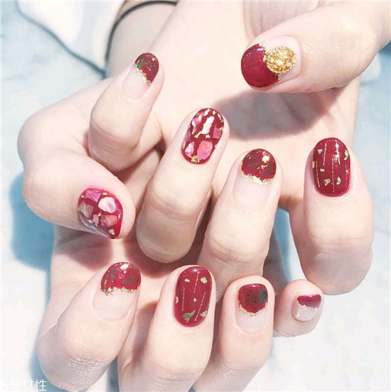 2018好看的新娘美甲新款式 透明感美甲圖片合集 2018好看的新娘美甲新款式 透明感美甲圖片合集