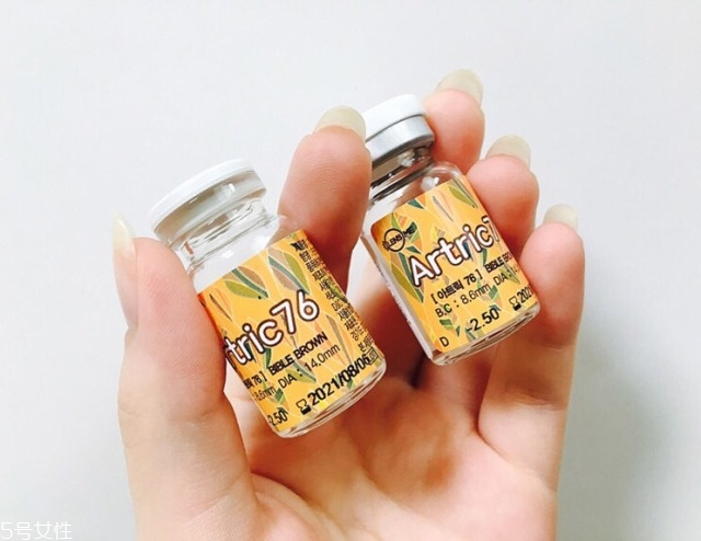 李圣經(jīng)同款美瞳價(jià)格多少錢 日拋隱形眼鏡佩戴方法 李圣經(jīng)同款美瞳價(jià)格多少錢 日拋隱形眼鏡佩戴方法