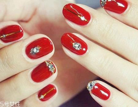 2018好看的新娘美甲新款式 透明感美甲圖片合集 2018好看的新娘美甲新款式 透明感美甲圖片合集