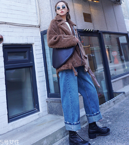 牛仔褲穿松了怎么辦？這樣就能恢復(fù)了