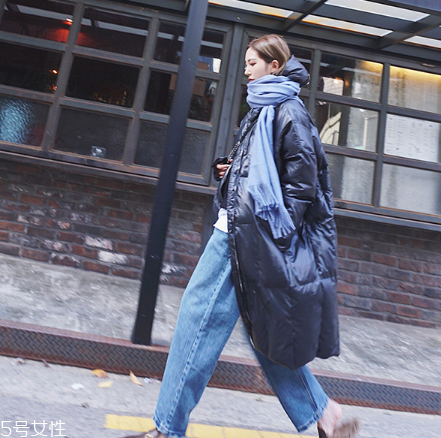 牛仔褲穿著掉色怎么辦？輕度掉色是正常的