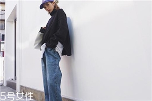 牛仔褲把白衣服染色了怎么辦？