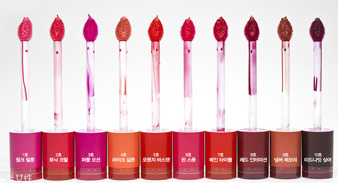 染唇液怎么卸干凈 棉簽輔助卸妝安全無(wú)殘留 染唇液怎么卸干凈 棉簽輔助卸妝安全無(wú)殘留