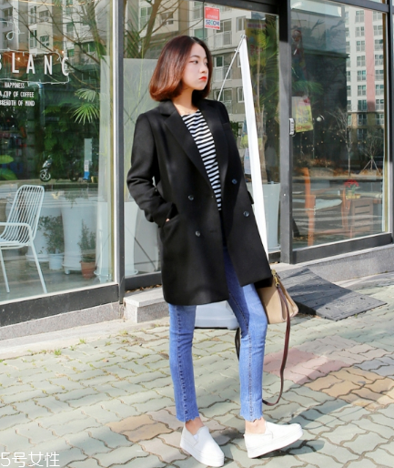 雙排扣西裝怎么搭配？盡顯帥氣女王范兒