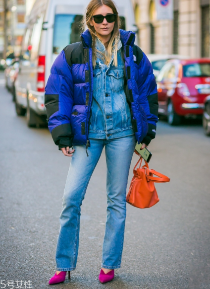 v口鞋怎么搭配？女人味十足的穿搭