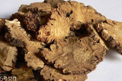 當歸什么時候吃最好 早上飯后半小時 當歸什么時候吃最好 早上飯后半小時