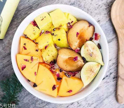 毛孔大黑頭多怎么辦？4款產(chǎn)品讓你無懼毛孔問題