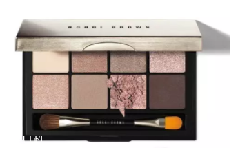 單眼皮如何畫眼影？亮色眼影會制造車禍現(xiàn)場