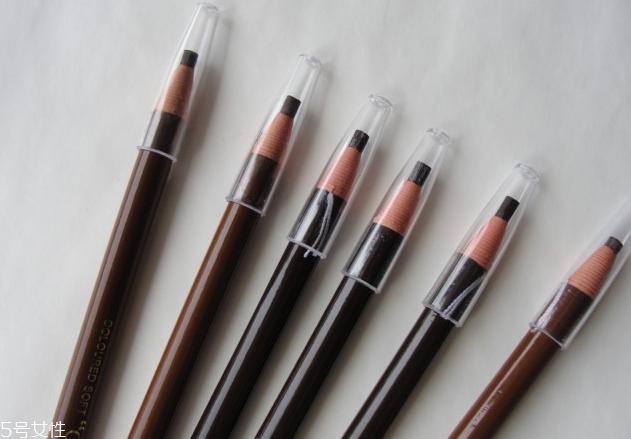 最百搭的三種眉毛畫法 使用眉筆眉粉的化妝技巧 最百搭的三種眉毛畫法 使用眉筆眉粉的化妝技巧