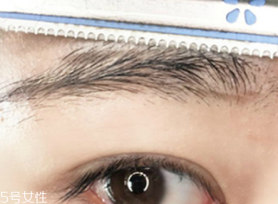 適合學(xué)生黨的自然眉筆推薦 新手修眉畫(huà)眉教程 適合學(xué)生黨的自然眉筆推薦 新手修眉畫(huà)眉教程