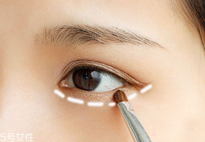韓式裸妝化妝步驟圖解 上班族女性淡妝的畫法 韓式裸妝化妝步驟圖解 上班族女性淡妝的畫法