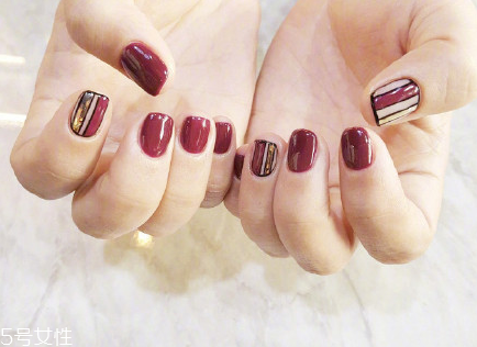 2018最新氣質(zhì)美甲圖片紅色系推薦 年輕女生紅色系美甲圖片 2018最新氣質(zhì)美甲圖片紅色系推薦 年輕女生紅色系美甲圖片