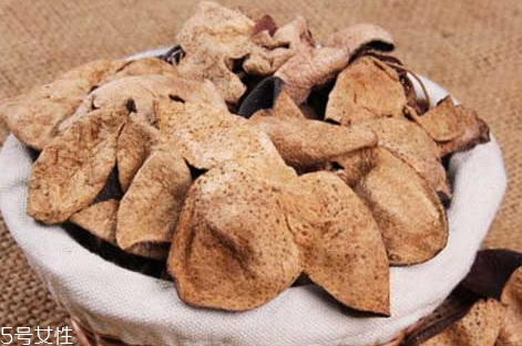 陳皮可以用橘子皮代替嗎 陳皮可以用橘子皮代替嗎