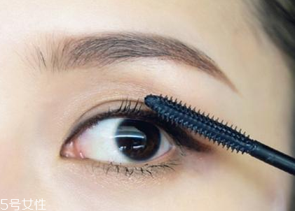 拍證件照可以化妝嗎 證件照化妝教程圖解 拍證件照可以化妝嗎 證件照化妝教程圖解