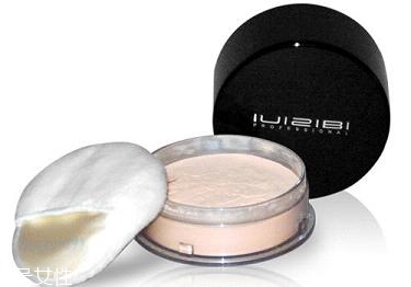 化妝步驟的正確步驟 新手化妝需要的基本用品 化妝步驟的正確步驟 新手化妝需要的基本用品