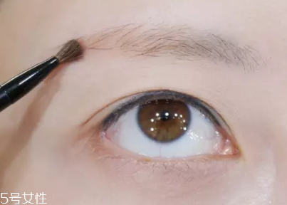 眉毛短怎么變長(zhǎng)？畫(huà)眉大法拯救短眉星人